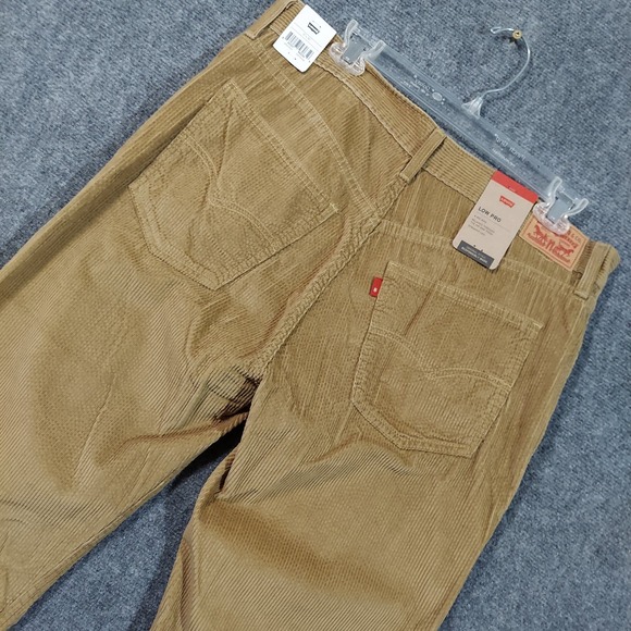 Levis Low Pro Corduroy Pants Mens 31x30 Brown Straight Leg Relaxed Fit‎ New - Picture 1 of 8